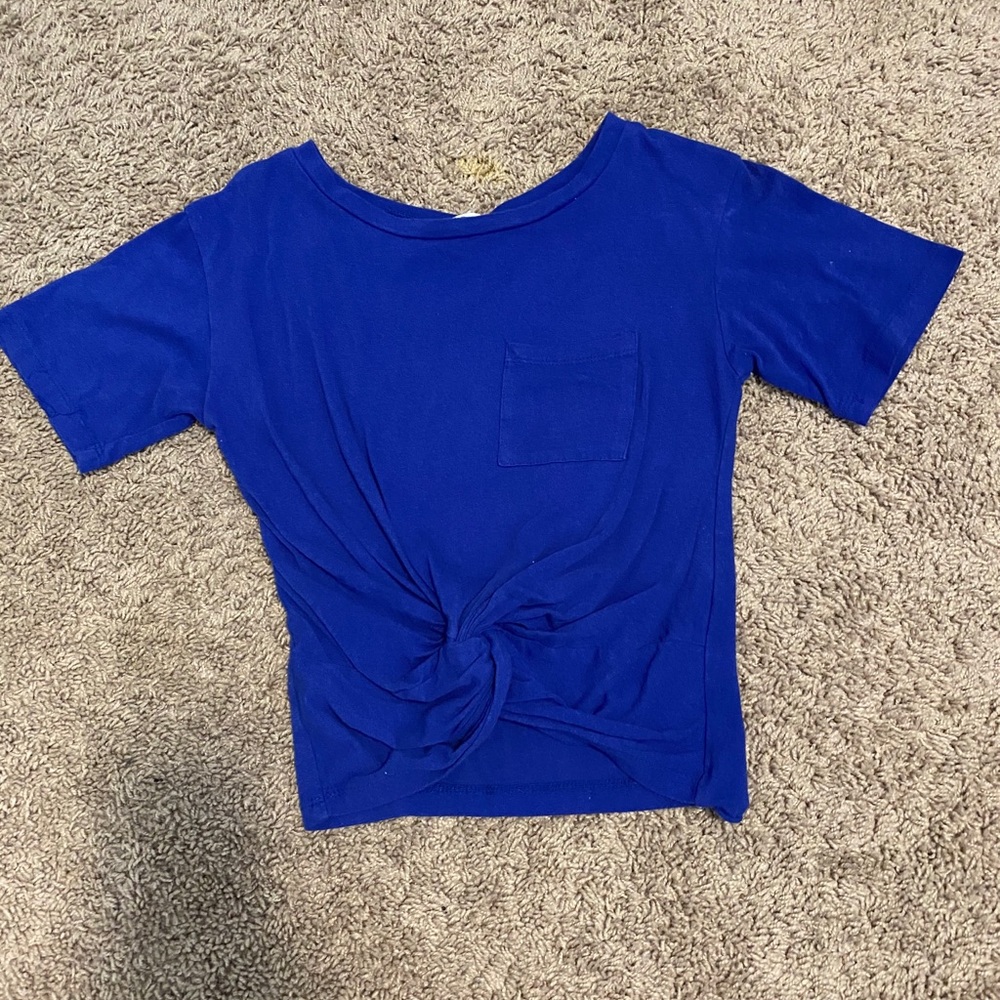 t shirt